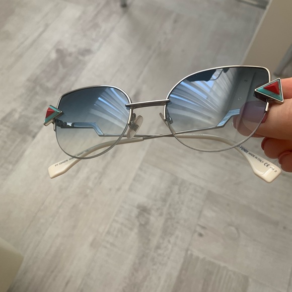 Fendi ff0242/s cat eye sunglasses - Picture 14 of 15